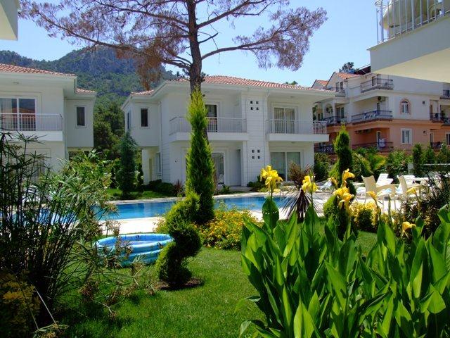 kemer villa mit blick auf gebirge 1