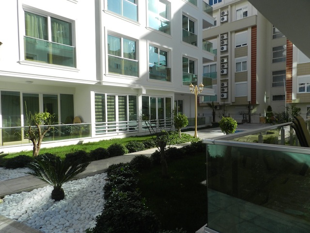 A Rental Guaranteed Apartment in the Center of Antalya 4