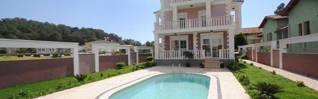 detached villa in antalya kemer