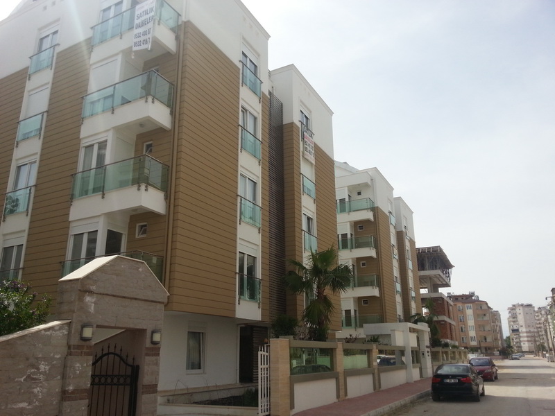 3+1 property in Lara district Antalya 3