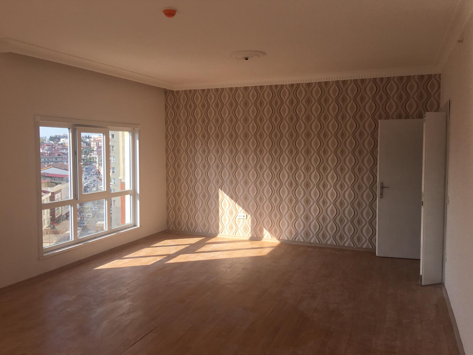 Cheap Istanbul Real Estate – Luxury-Style Apartments with Shopping Mall, Pools, and Strong Rental Returns 9