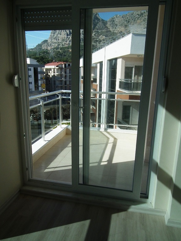 buy antalya apartments with mountain view 5