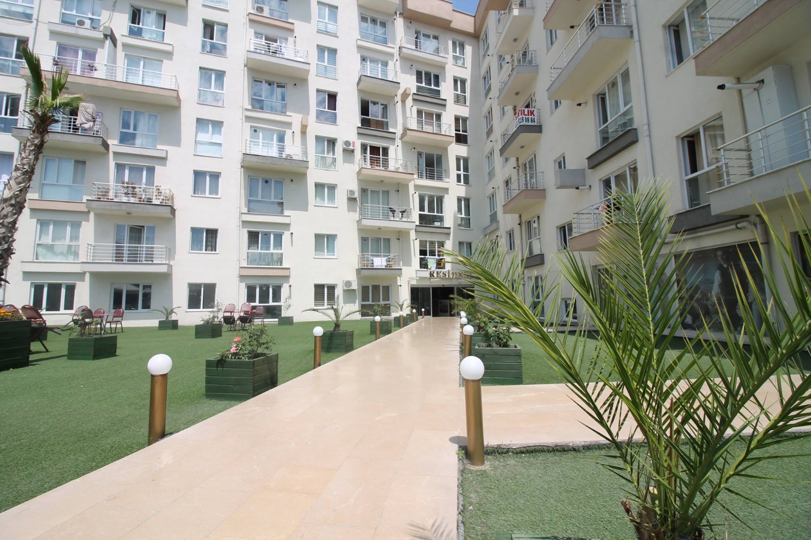 apartments for sale in istanbul turkey neighboured to the Metroline 2