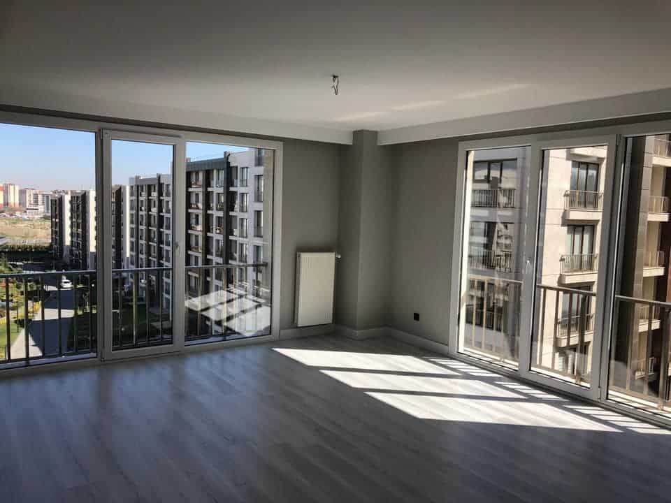 Istanbul One Bedroom Property – Modern Home in Beylikduzu with an English Garden 17