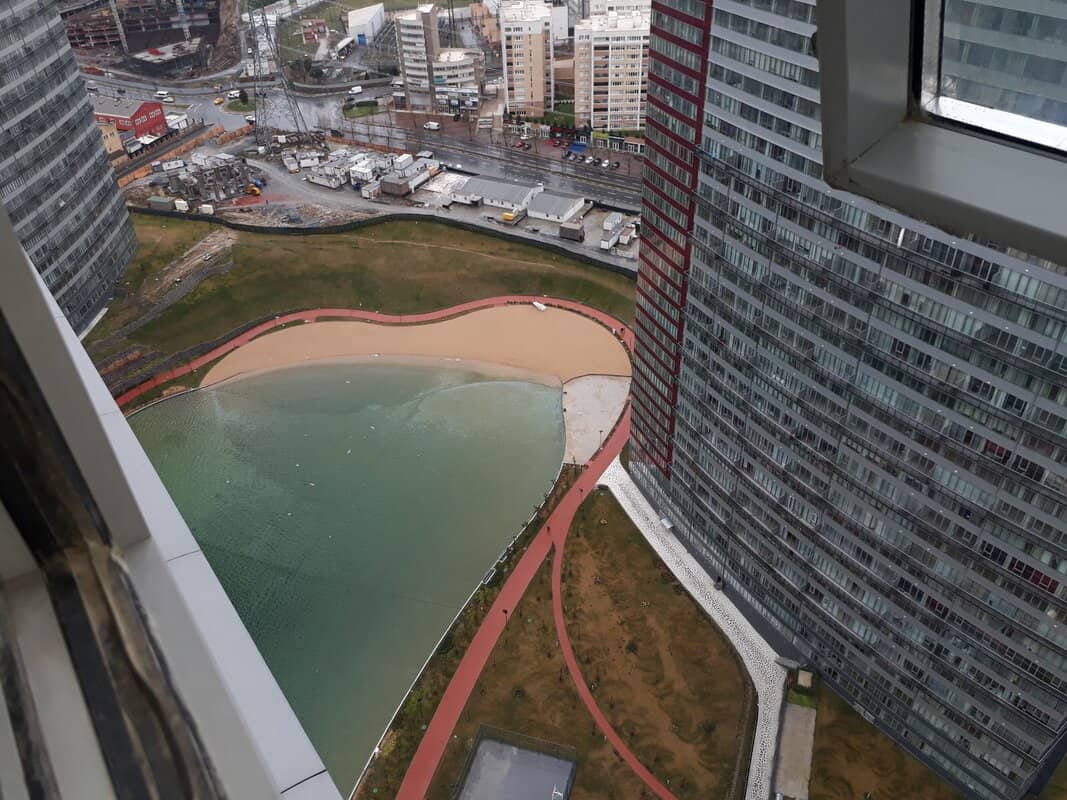 Istanbul Property with Lake View – Invest in Unique Waterfront Residences with Sports, Shopping & Beach Access 1