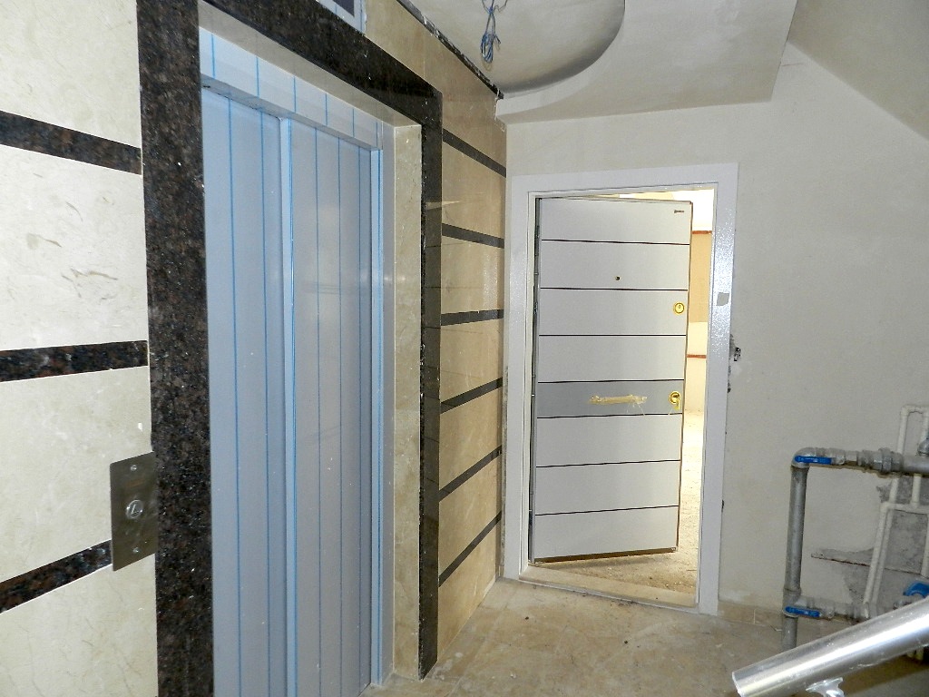 Apartments Inside Antalya Close To The Sea 6