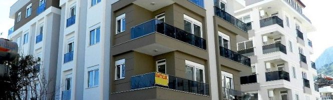 Cheap Antalya Apartment with Pool on Site family friendly low price homes