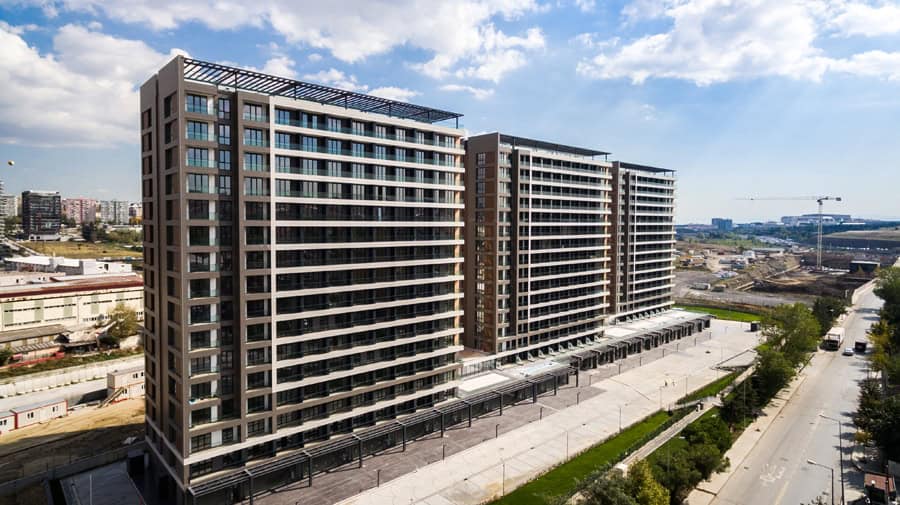 Istanbul Studio with Pool for Sale – Modern Living near Center in Sefaköy 3