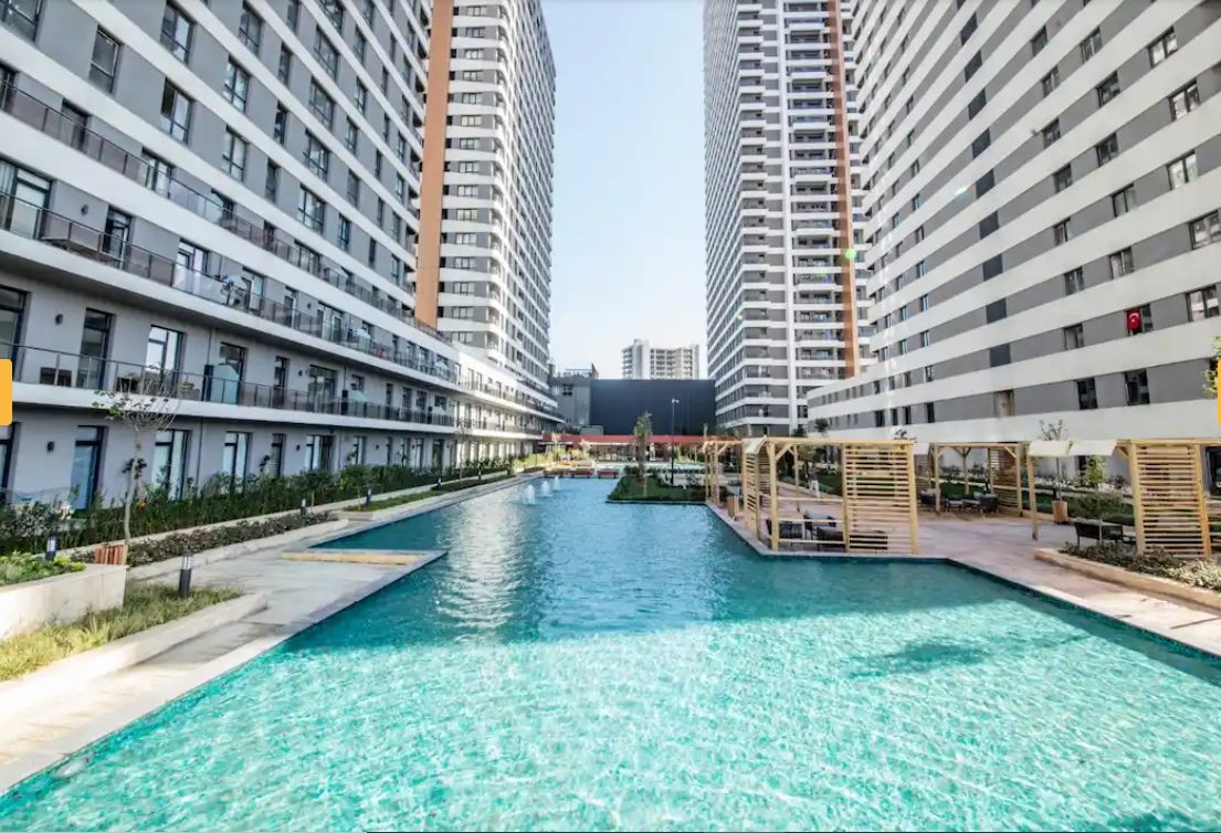 Istanbul Turkey Investment Property surrounded by Malls in front the main Metro line to Taksim