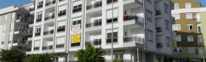 Modern Flat for Sale in Antalya Turkey with Outdoor Pool in a Secure compound