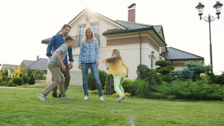 Moving to Turkey with children