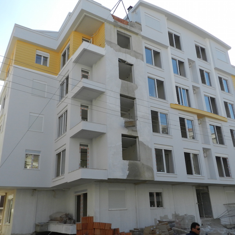 Modern New Apartments in Antalya for Sale – Prime Konyaalti Location with Pool, Parking, and 24/7 Security 1