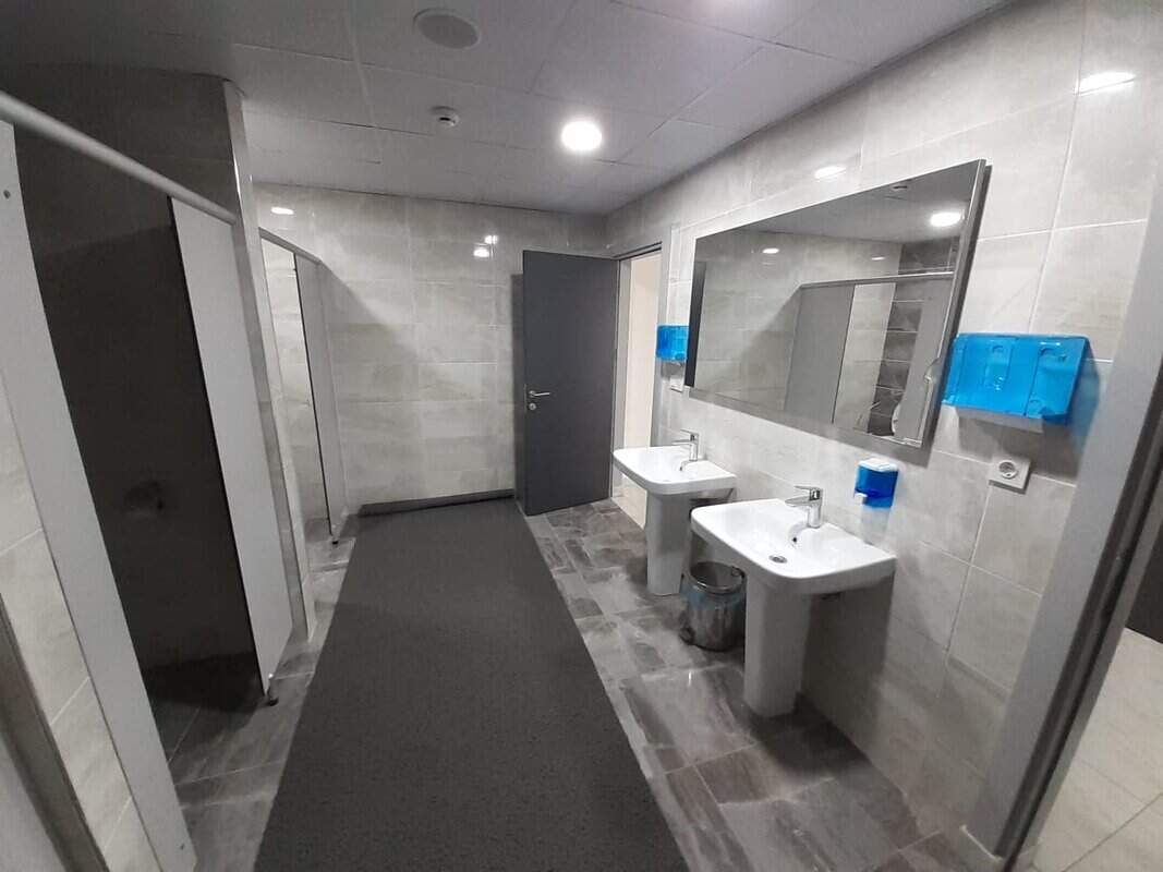 Istanbul Gated Complex for Sale – Luxury Living in Esenyurt with Pool Turkish Bath near Metro 10