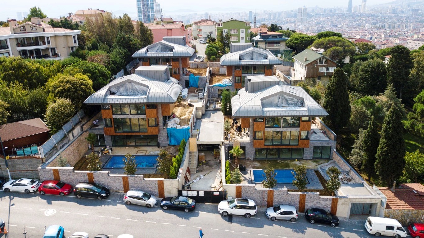 Bosphorus View Villa for Sale in Istanbul Turkey 24