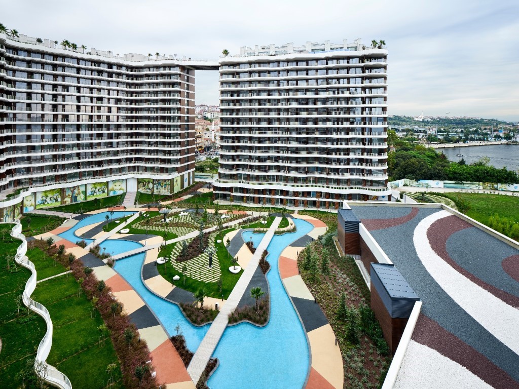 Dazzling Residential Area in Kuçukçekmece 2