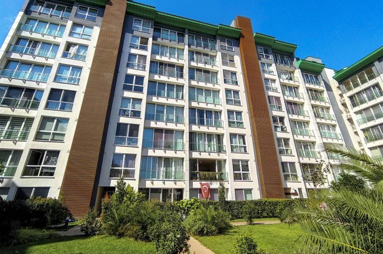 Comfortable Valley View Apartments In Istanbul