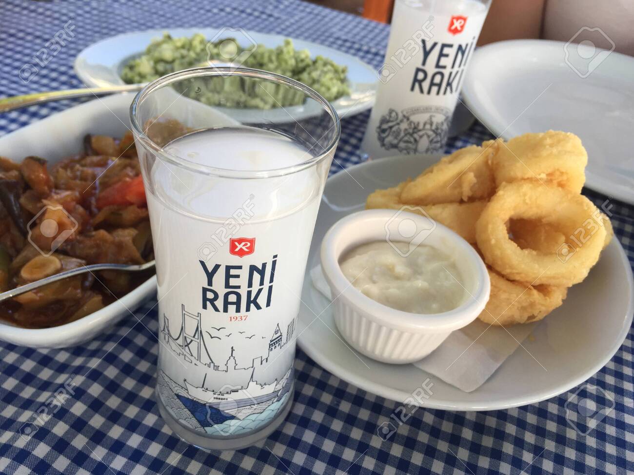 drinks in turkey - raki 