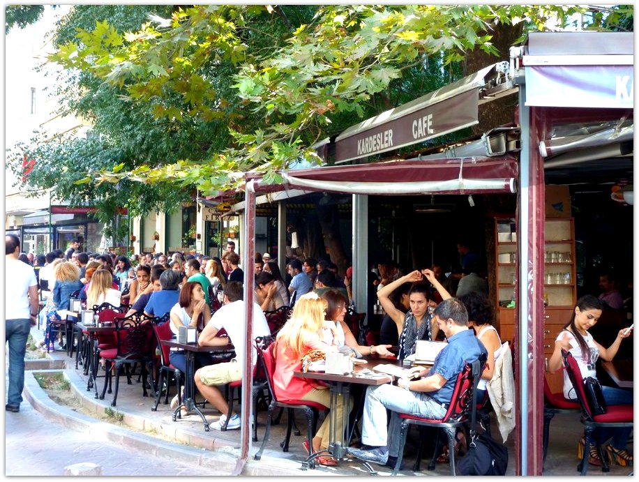 cafe culture istanbul