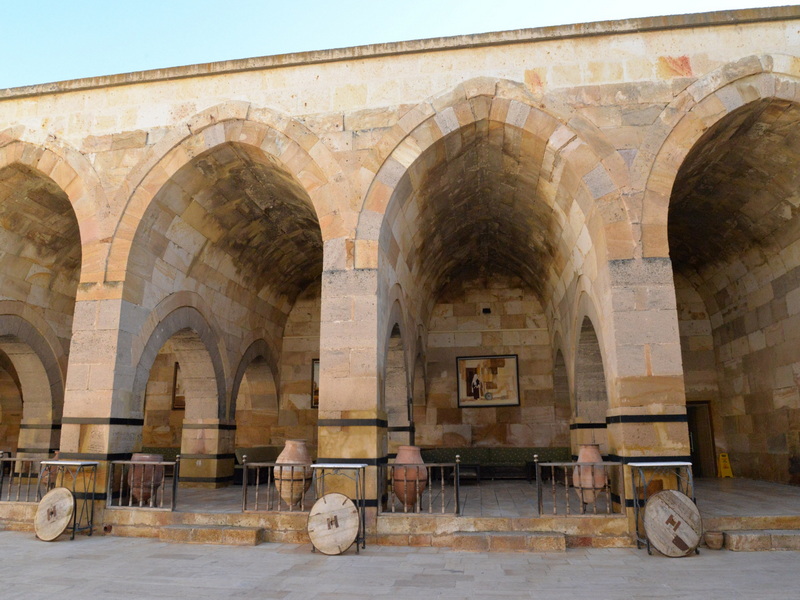 Caravanserais