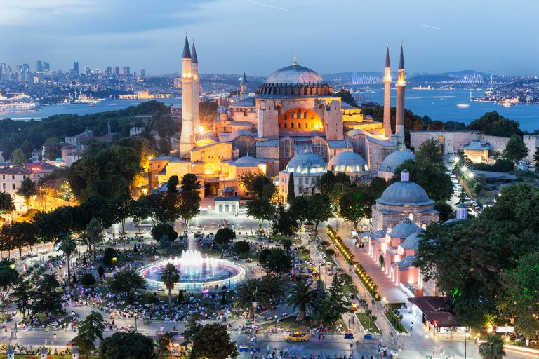 The Best Places to Visit in Sultanahmet