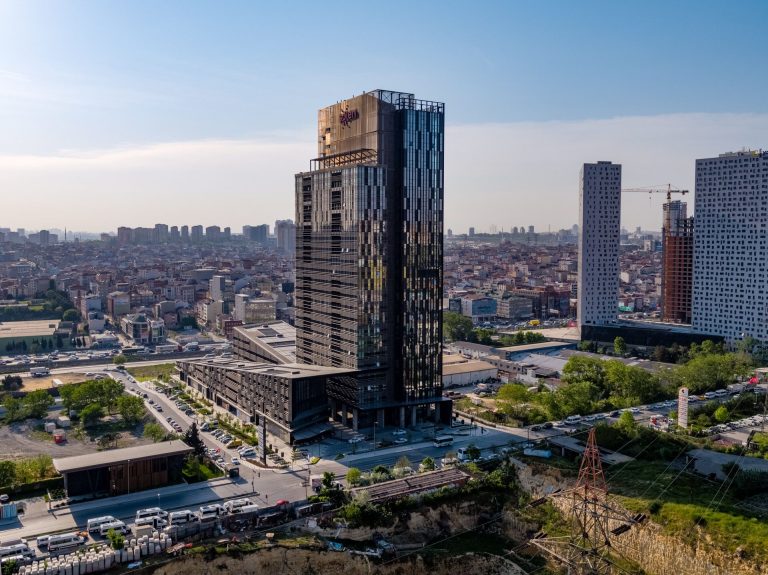 Business-tower studios with gym and pool on Basin Express