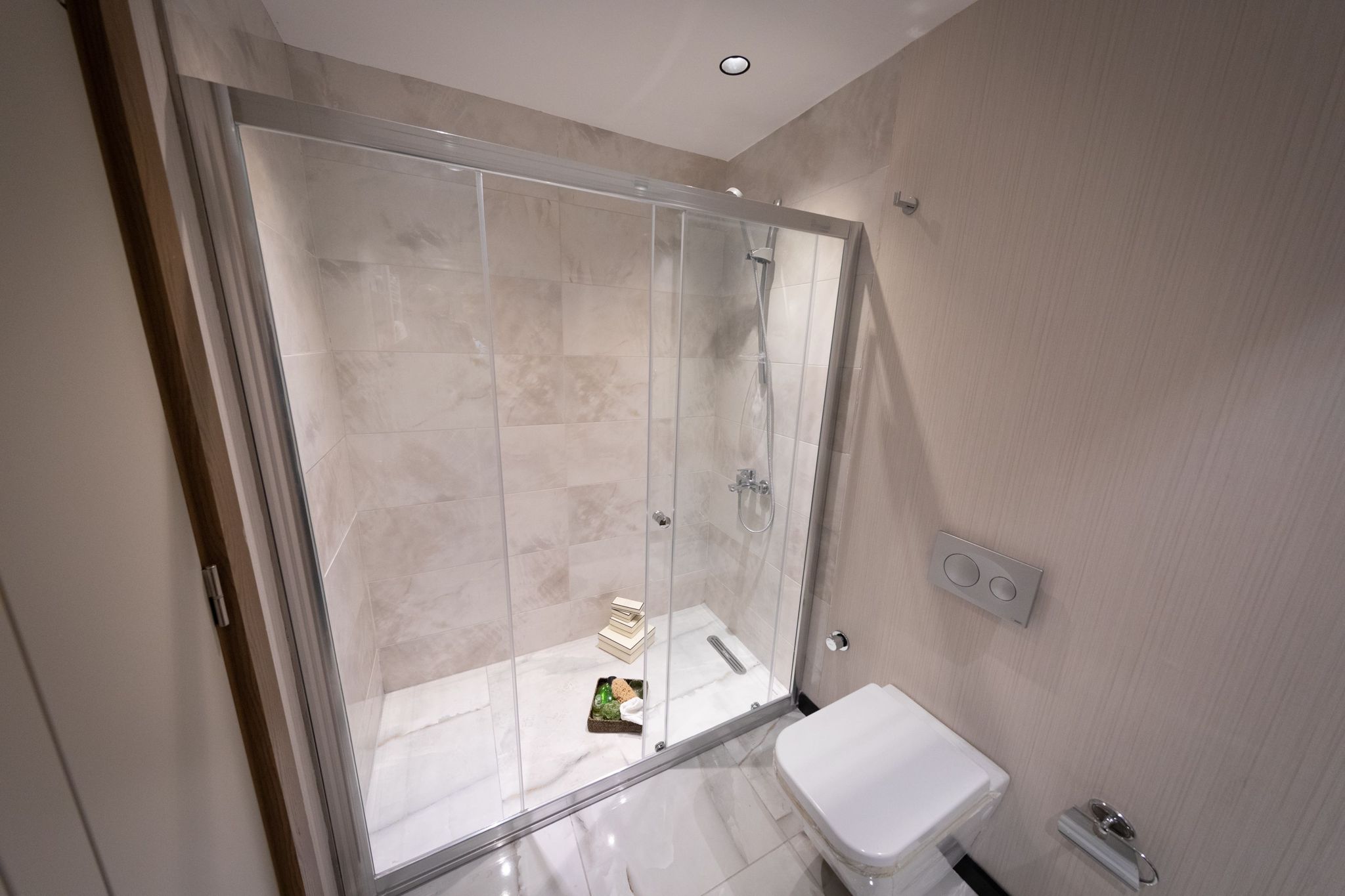 Bahcesehir Apartment For Sale 14