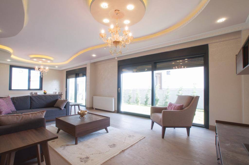 Sea view villa for sale in Beylikduzu Istanbul 15