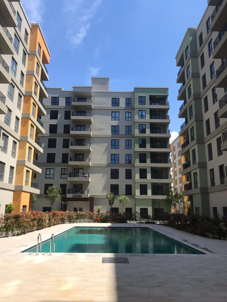 Apartment for sale in Esenyurt 1000m to huge mall with rich entertainment facilities