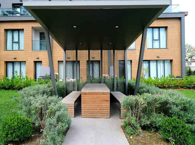 Affordable Istanbul Apartments Near the Airport – Avcilar with a Mall underneath usable for Comapnies as Offices as well 4