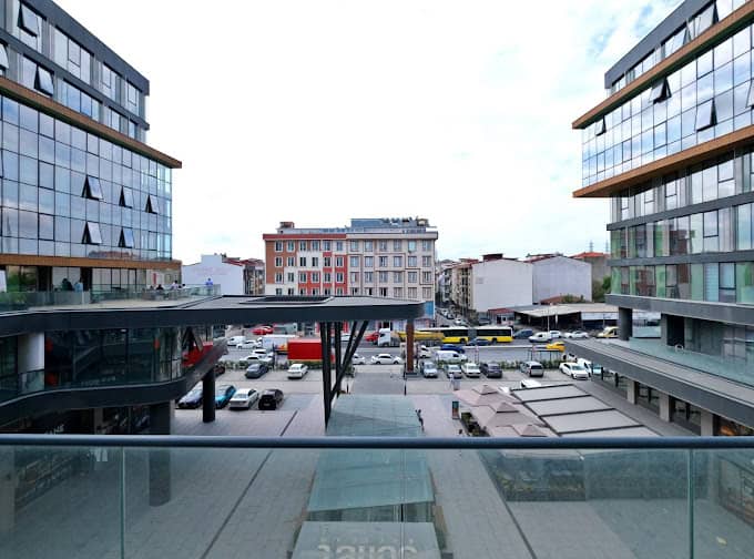 Affordable Istanbul Apartments Near the Airport – Avcilar with a Mall underneath usable for Comapnies as Offices as well 9