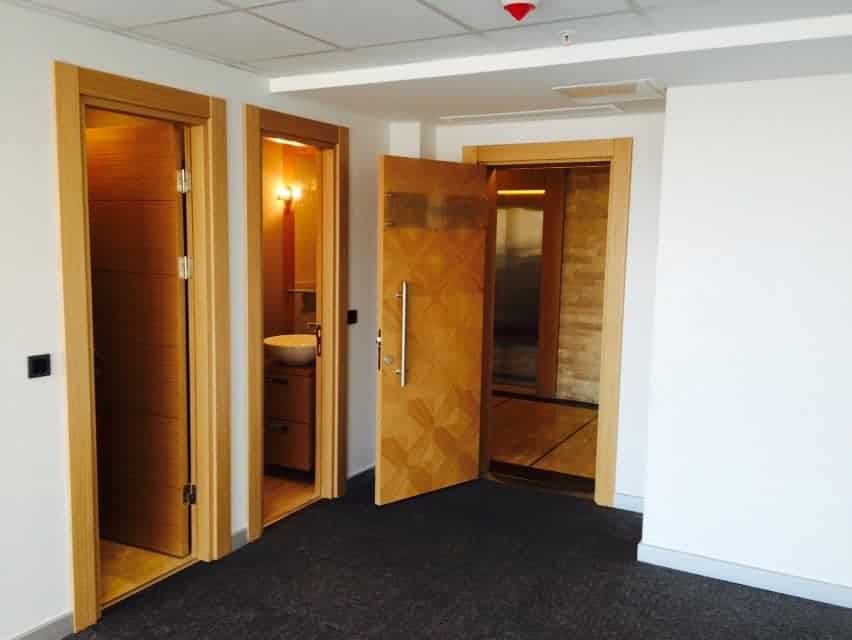 Buy Office in Istanbul – High-Yield Commercial Units Near Metro and Sea 5