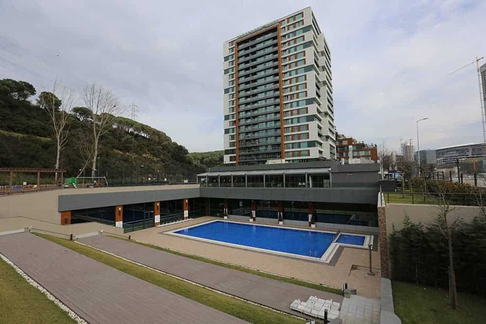 Apartments With Private Garden For Sale In Maslak 7