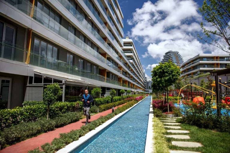 Apartments In Bagcilar Istanbul