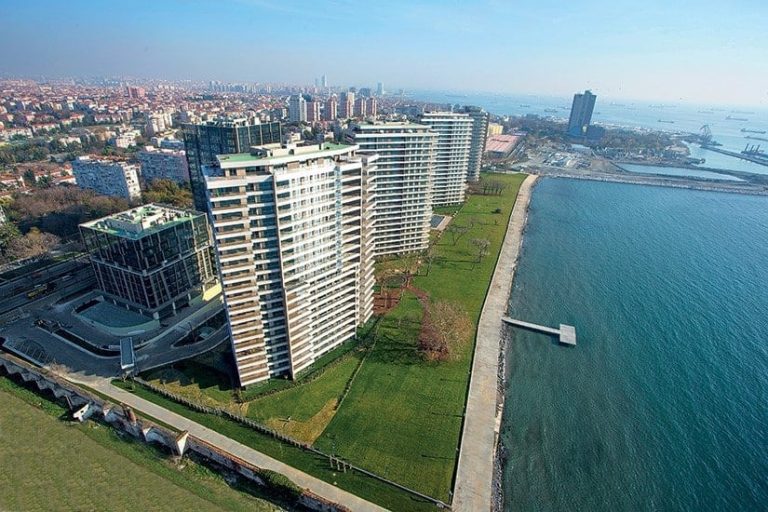 Seafront Apartment For Sale In Istanbul Atakoy