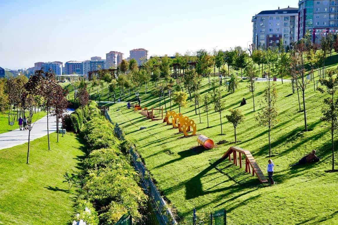 Apartments In Beylikduzu With Garden 14