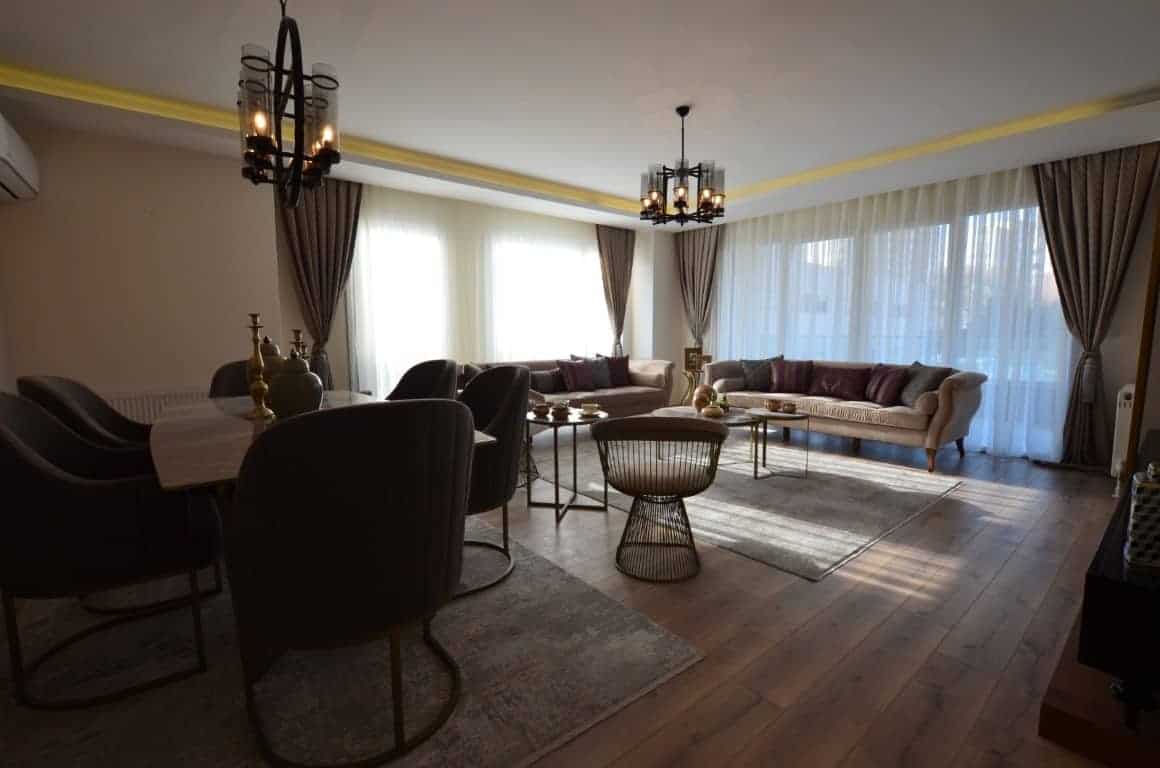 Spacious Sea View Apartments In Istanbul 9
