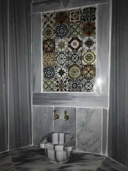 Cheap Apartments In Bahcesehir 300m to the huge Akbati Mall 5