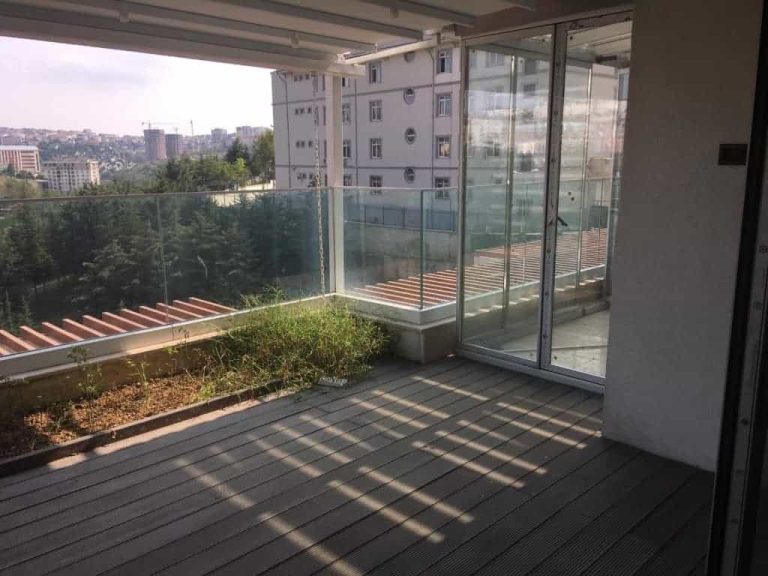 Apartment With Garden For Sale In Eyup