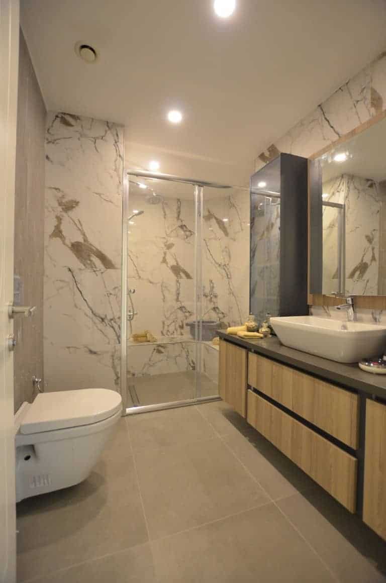 Spacious Sea View Property In Istanbul 10