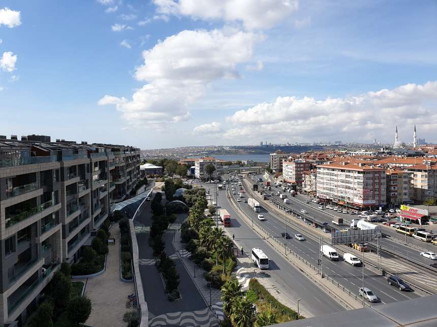 New Luxury Istanbul Apartments For Sale Near The New Canal 4