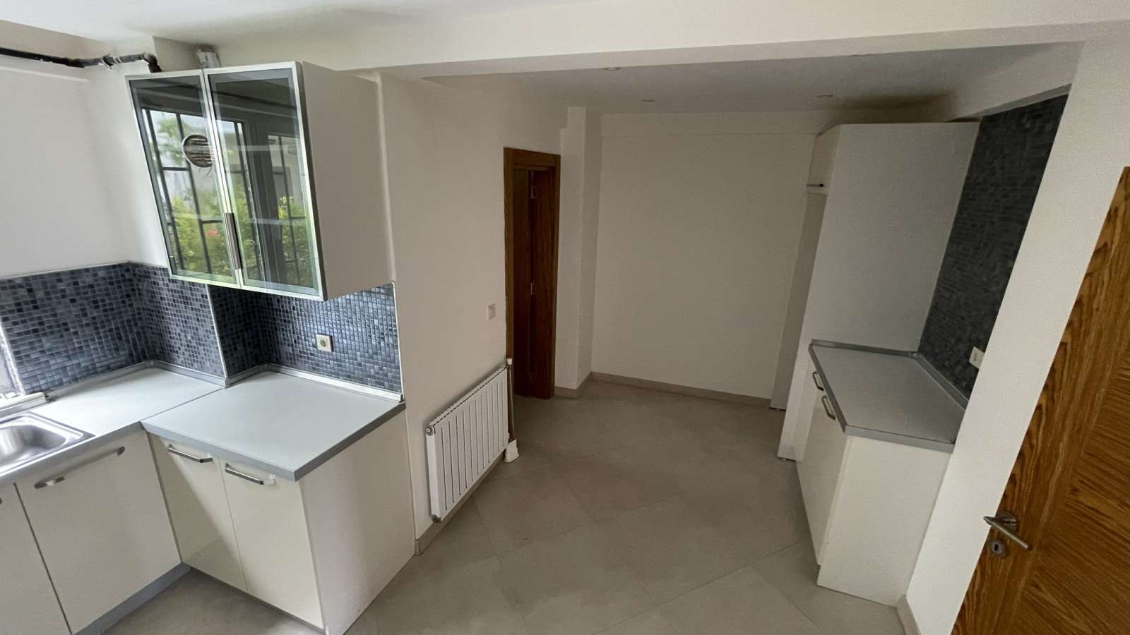 Luxury Sea View Istanbul Property 8