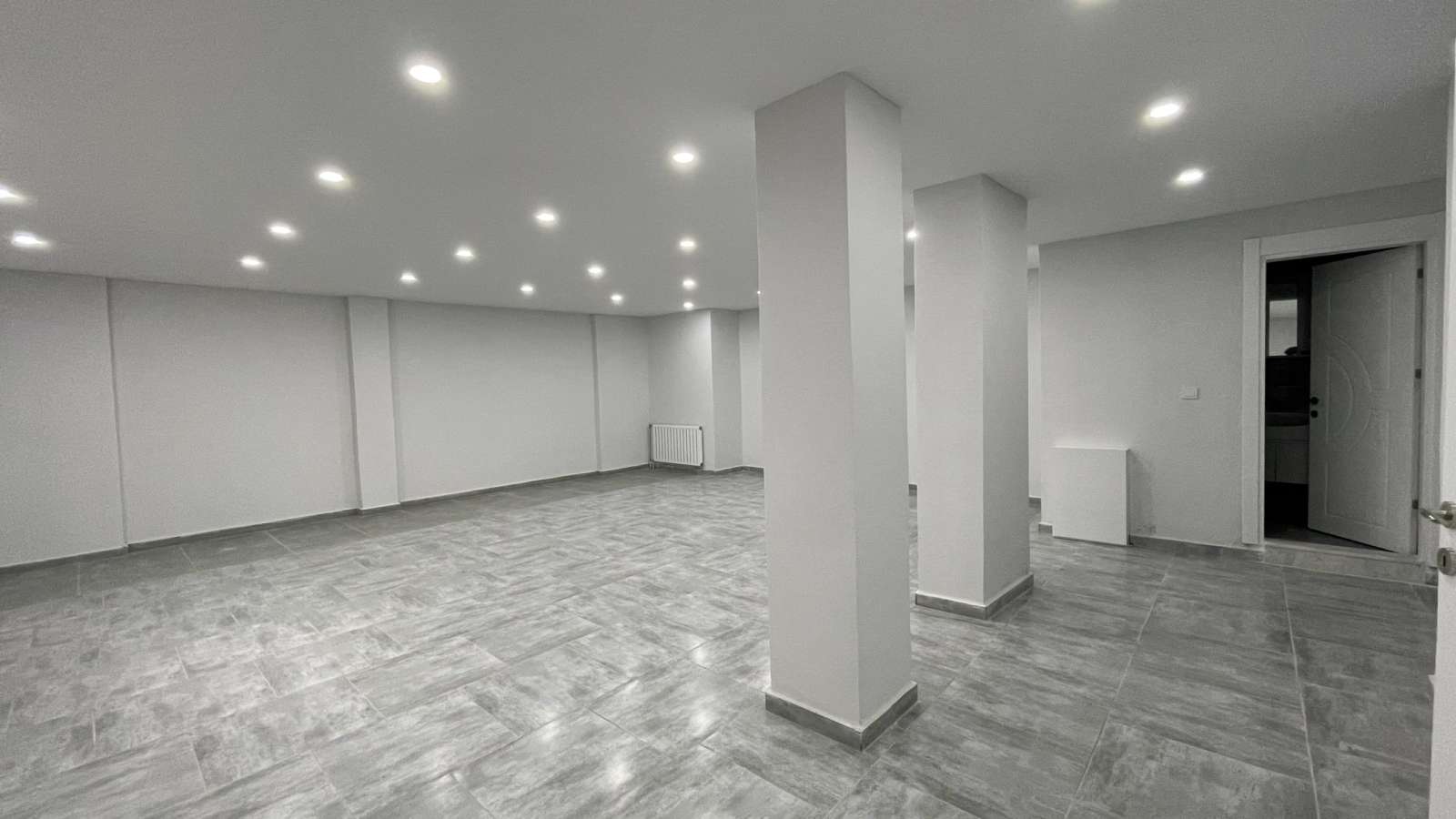 Luxury Sea View Istanbul Property 10