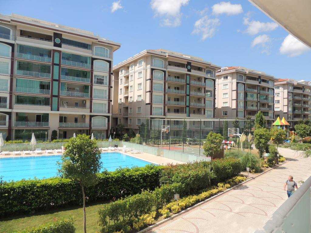 New Istanbul Investment Houses 1