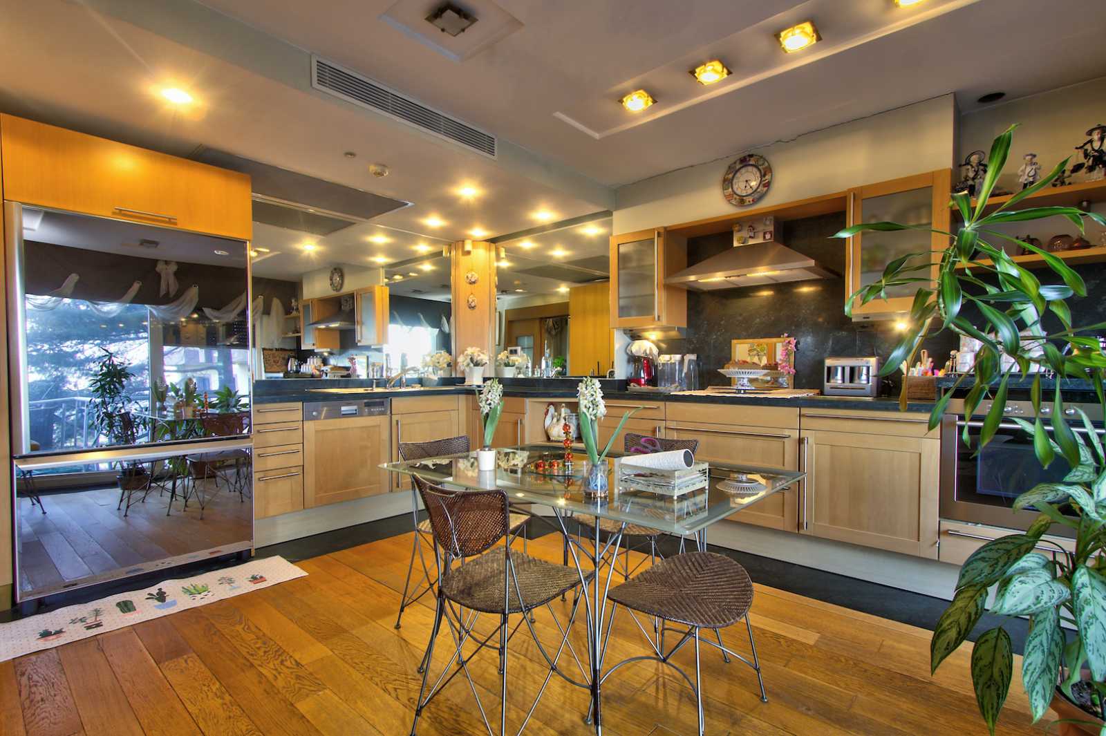 Prestigious Istanbul Property For Sale 12