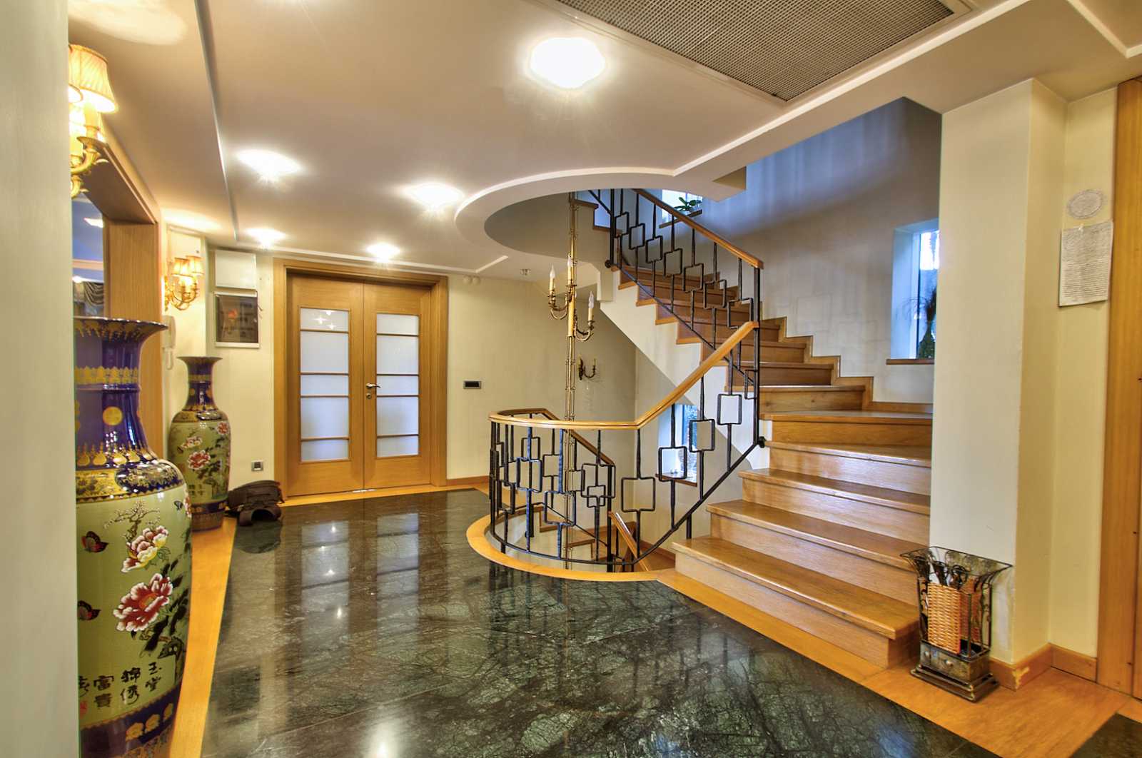 Prestigious Istanbul Property For Sale 11