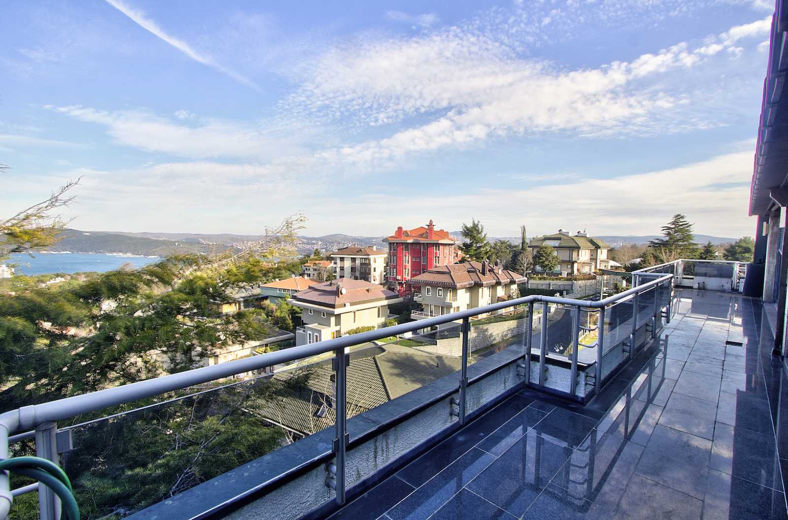 Prestigious Istanbul Property For Sale 5