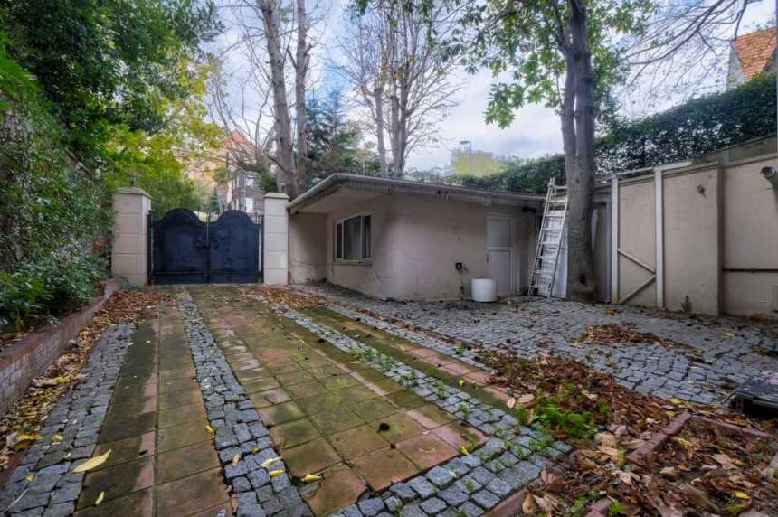 5-Bed Istanbul Property For Sale 5
