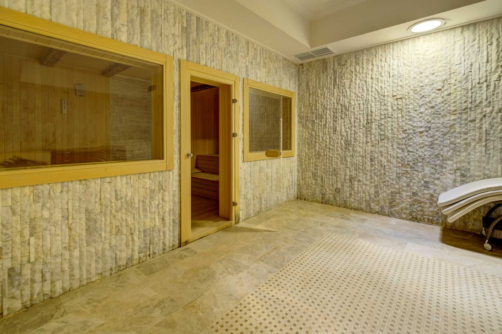 Deluxe Istanbul Spa Property For Sale 24