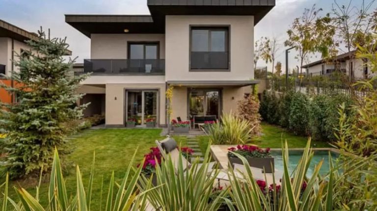 Istanbul Aquatic Villas Properties