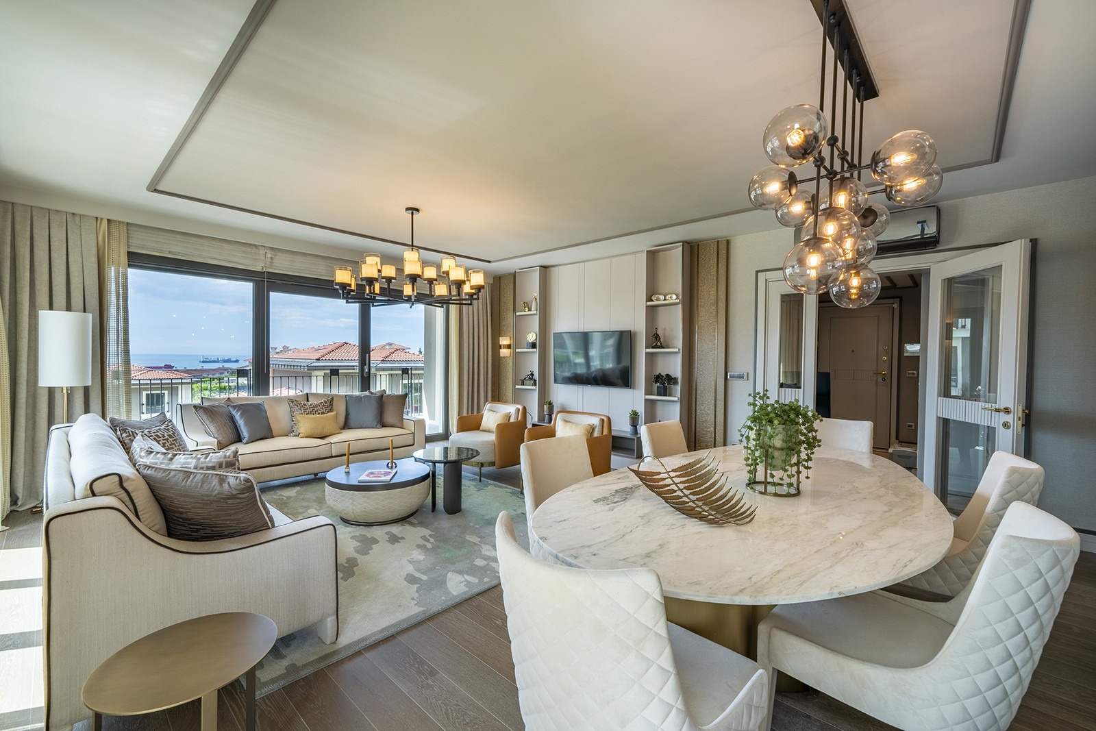 Luxury Properties in Beylikduzu Marina 9